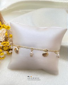 Pulseira c/ Pérolas e Conchas