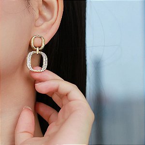 Brinco Argola Elo Português Quadrado Cravejado banhado 18K - Semijoias
