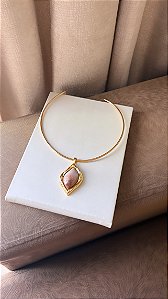 Colar/ Chocker /Gargantilha/ Aro Fino Liso Com Pingente Resina Marmore - Semijoia Banhada Ouro 18 K