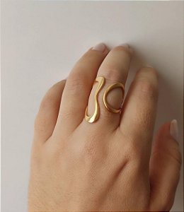 Anel Orgânico Minimalista Ajustável  - Semijoia Banhada a Ouro 18K