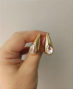 Brinco Gota de Luz - Cristal de Brilho Intenso e Elegância Dourada - Semijoia Banhada Ouro 18K