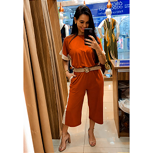 Conjunto Pantacourt Paty