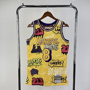 Camisa de Basquete Los Angeles Lakers Especial Grafiti 1996-97 Hardwood Classics M&N (Prensado a Quente) - 8 Kobe Bryant