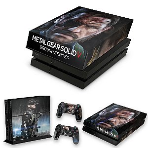 KIT PS4 Fat Skin e Capa Anti Poeira - Metal Gear Solid V