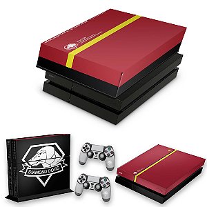 KIT PS4 Fat Skin e Capa Anti Poeira - The Metal Gear Solid 5 Special Edition