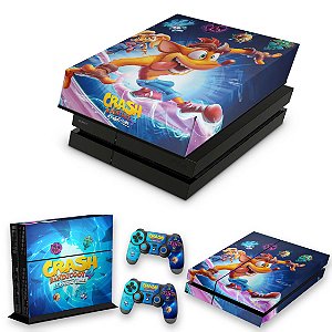 KIT PS4 Fat Skin e Capa Anti Poeira - Crash Bandicoot 4