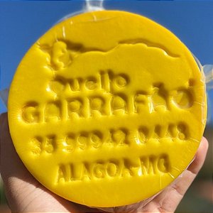 QUEIJO ALAGOA FAZENDA GARRAFÃO 900G FAIXA AMARELA