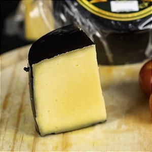 Queijo Alagoa Capa Preta Maturado 5 Meses Cunha 500g