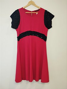 Vestido vermelho com brilhos Cortelle 48