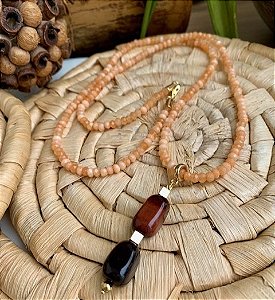 COLAR LONGO PEDRA JADE LARANJA