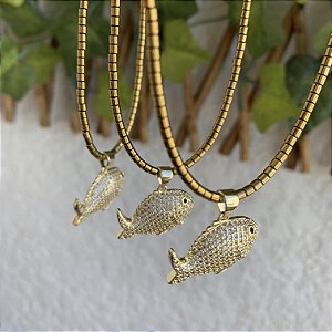 COLAR PEIXE ZIRCÔNIA DOURADO