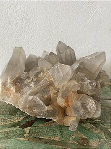 Drusa de Cristal  com Pontas Lemurianas