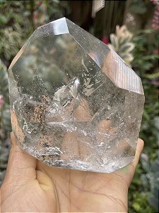 Cristal de quartzo Lodolita e Arco-íris