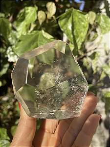 Cristal Transparente com Toque de Citrino