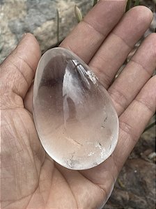 Ovo Quartzo Cristal com Nebulosas