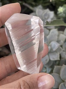 Cristal Lemuriano