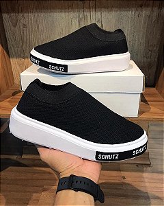slip on schutz preto