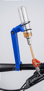 Suporte de seringa para sangria de freios