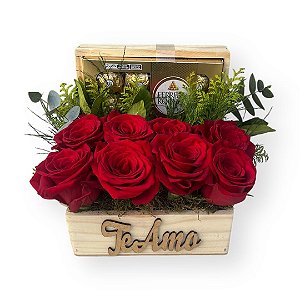 Cesta de Chocolates e Rosas Sedução