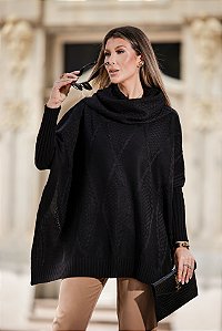 Poncho Quadradinhos Com Mangas - Preto