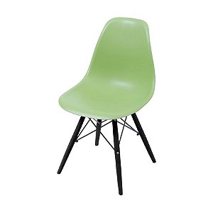 Cadeira Eames Eiffel base preta cor verde