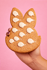 Coelho de Cookie Gigante Com Gotas de Chocolate Branco 180g – Zero Açúcar, Zero Póliol, Zero Glúten, Zero Lácteos, Low C