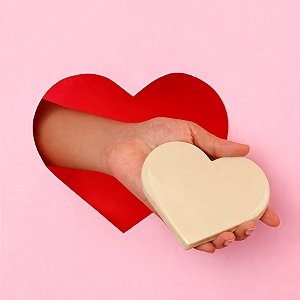 Coração de Chocolate Branco ao Leite de Coco 50g – Zero Açúcar, Zero Póliol, Zero Glúten, Zero Lácteos, Low Carb e Vegan