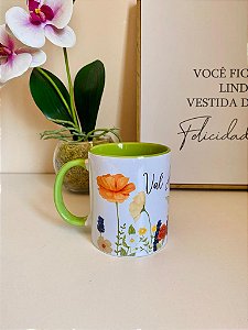 Caneca flores e beija-flores