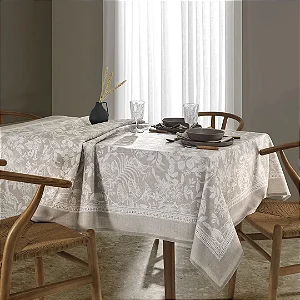 Toalha de Mesa Quadrada Döhler Clean Alana D 8 Lugares
