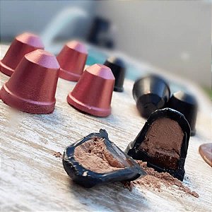 Forma para Chocolate com Silicone Mini Cápsula de Café 22g Ref. 10119 BWB 1unid