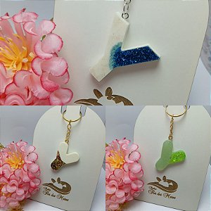 Chaveiro em resina Letra Y