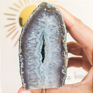 Geodo de Ágata Branca com Azul - Pedra da Harmonia