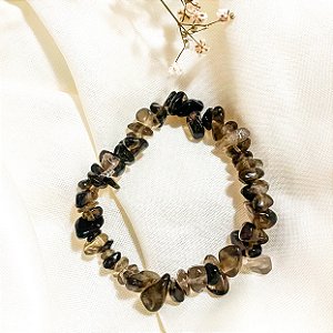Pulseira de cascalho Quartzo Fumê - pedra da fluidez