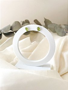 Brinco de Peridoto prata 925 - Pedra da Proteção e Cura