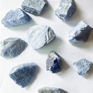 Quartzo Azul Bruto - Pedra da Paz, diminui medo e traz esperança