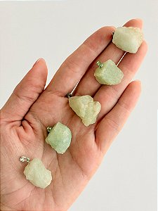 Pingente de Água Marinha Bruta - Pedra da Ansiedade, Desfaz Confusões, Protege os Pensamentos