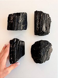 Turmalina Negra de Ambiente GG 701 a 900g - Proteção Energética e Espiritual, Inseguranças e Soluções