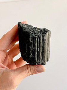 Turmalina Negra de Ambiente M 301 a 500g - Proteção Energética e Espiritual, Inseguranças e Soluções
