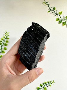 Turmalina Negra de Ambiente M 301 a 500g - Proteção Energética e Espiritual, Inseguranças e Soluções