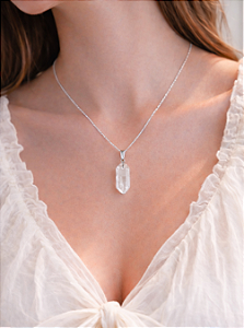 Pingente Ponta de Quartzo Cristal - Desbloqueio, Intensificador, Iluminação e Energização