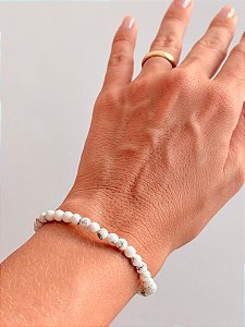 Pulseira de Howlita Redonda 4mm - Paciência, Ansiedade, Equilíbrio de Emoções e Paz