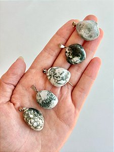 Pingente de Ágata Musgo Rolado - Recomeço, Inspiração, Obstáculos; Sair da Estagnação; Bom para o parto