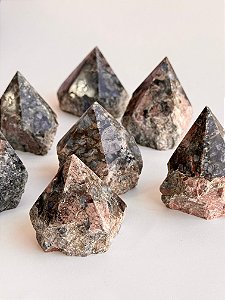 Ponta Geradora Que Será / Vulcanita / Riolita - Transformação Pessoal; Missão de Alma; Crenças