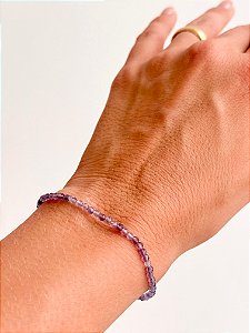 Pulseira de Ametista 2mm Multifacetada - Intuição, Conexão, Espiritualidade e Eleva a Vibração