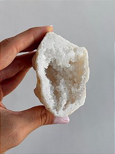 Geodo de Cristal - Pedra da Sorte - GCRIST01 138g