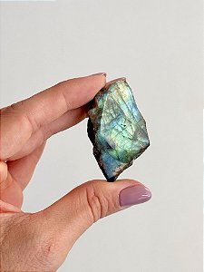 Labradorita Lapidada - Qualidade Especial  - Pedra da Magia; Quem é você; Conexão Espiritual