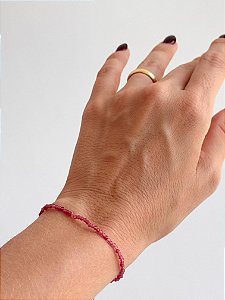 Pulseira de Turmalina Rosa 2mm Multifacetada - Afrodisíaca; Inspira Segurança, Confiança e Purifica Dores