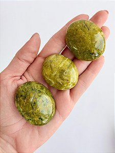 Opala Verde - Renovação; Equilíbrio Emocional; Novos Caminhos; Energia Cósmica