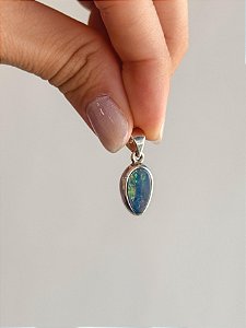Pingente de Opala Australiana RARO Prata 925 03 - Joia do Universo, Fogo Celestial e Fascínio Absoluto
