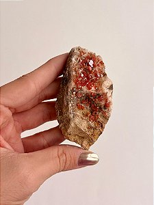 Vanadinita Bruta - Peça Única - VAN16 112g - "Pedra do Trabalho"; Transformar Sonhos em Ação